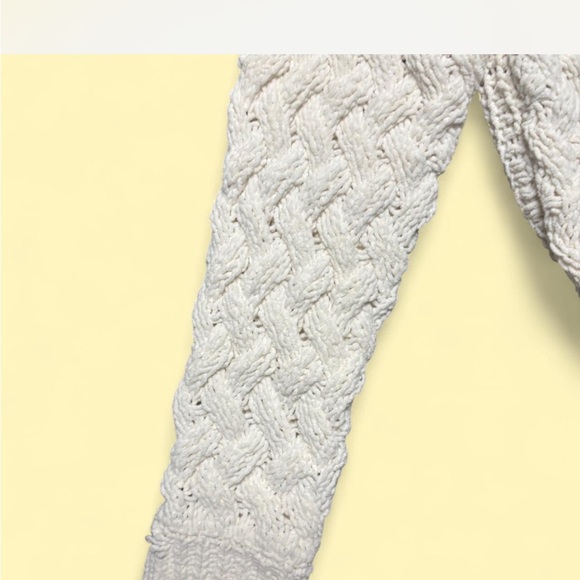 Kendall & Kylie Cream Textured Turtleneck Sweater - Picture 4 of 5